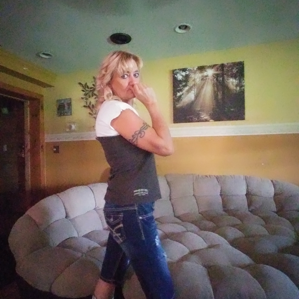 Harley Davidson short sleeved top - Picture 10 of 12